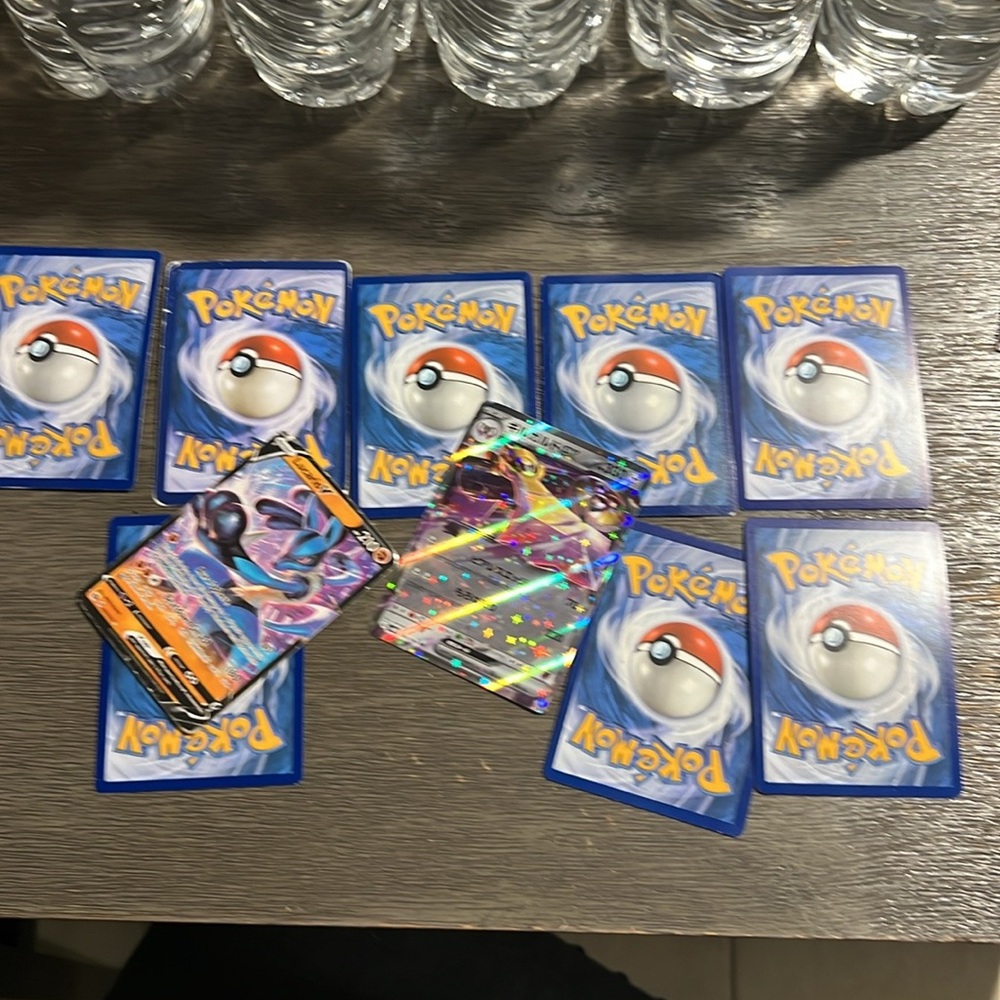 Pokémon Cards - Picture 3 of 3